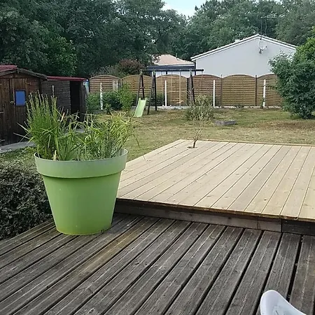 Maison Neuve Au Calme Avec Jardin Gaillan-en-Medoc